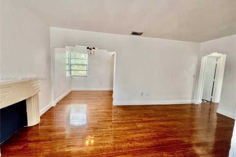Appartement à louer à Miami, Floride: 2 chambres № 2300478 - photo 8