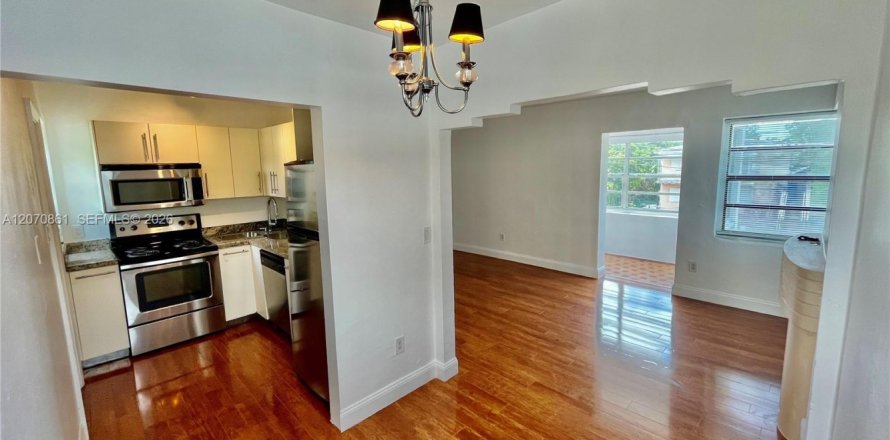 Appartement à Miami, Floride 2 chambres № 2300478