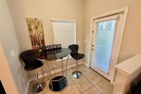 Touwnhouse à louer à Kissimmee, Floride: 5 chambres, 188.03 m2 № 2385676 - photo 9
