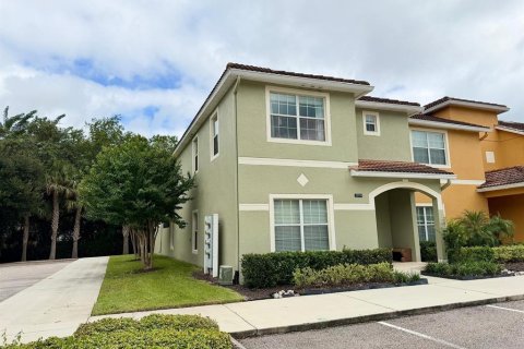 Touwnhouse à louer à Kissimmee, Floride: 5 chambres, 188.03 m2 № 2385676 - photo 2