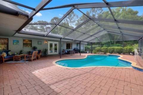 House in Winter Haven, Florida 4 bedrooms, 191.01 sq.m. № 2102668 - photo 16