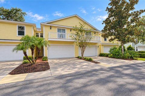 Villa ou maison à Brandon, Floride 3 chambres, 214.6 m2 № 2408035