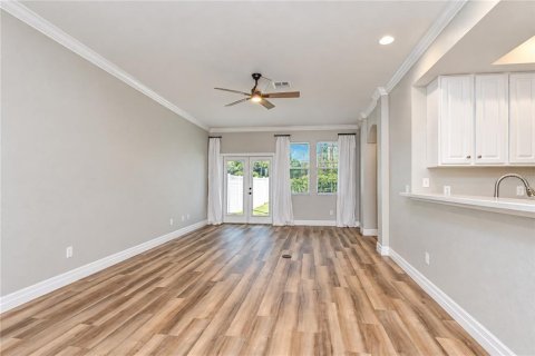 Villa ou maison à vendre à Brandon, Floride: 3 chambres, 214.6 m2 № 2408035 - photo 7