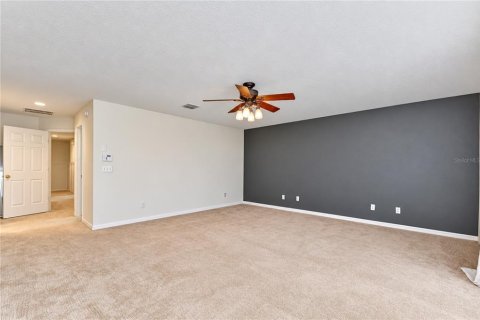 Villa ou maison à vendre à Brandon, Floride: 3 chambres, 214.6 m2 № 2408035 - photo 14
