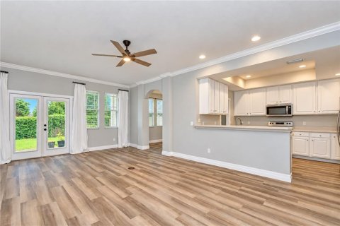 Villa ou maison à vendre à Brandon, Floride: 3 chambres, 214.6 m2 № 2408035 - photo 6