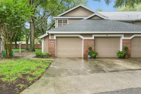 Condo in Altamonte Springs, Florida, 2 bedrooms  № 2117889 - photo 12