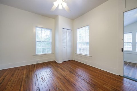 House in Gainesville, Florida 4 bedrooms, 125.05 sq.m. № 1898974 - photo 24