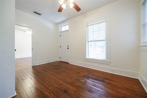 House in Gainesville, Florida 4 bedrooms, 125.05 sq.m. № 1898974 - photo 18