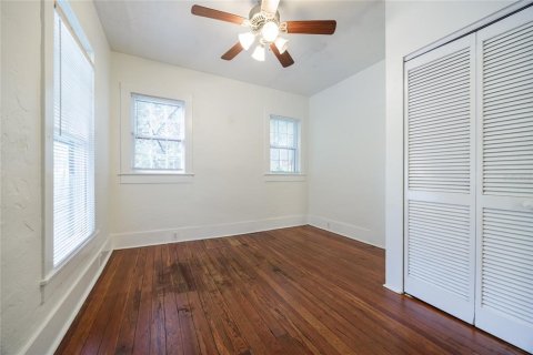 House in Gainesville, Florida 4 bedrooms, 125.05 sq.m. № 1898974 - photo 16