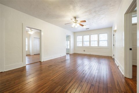 House in Gainesville, Florida 4 bedrooms, 125.05 sq.m. № 1898974 - photo 14