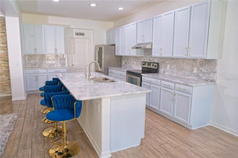 Casa en venta en Riverview, Florida, 4 dormitorios, 289.02 m2 № 1586430 - foto 6