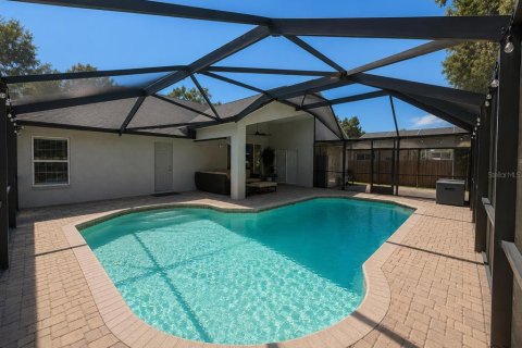 House in Valrico, Florida 4 bedrooms, 215.63 sq.m. № 2095452 - photo 25