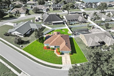 House in Lakeland, Florida 3 bedrooms, 189.06 sq.m. № 1914595 - photo 3