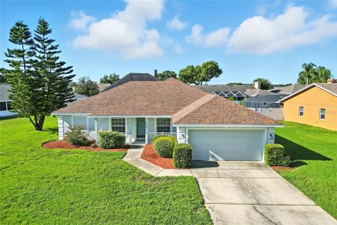 House in Lakeland, Florida 3 bedrooms, 189.06 sq.m. № 1914595 - photo 1