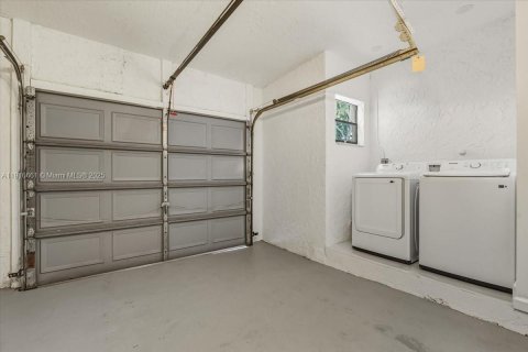 Купить виллу или дом в Бока-Ратон, Флорида 2 спальни, № 1973666 - фото 17