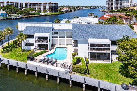Condo in Highland Beach, Florida, 3 bedrooms  № 2186544 - photo 23