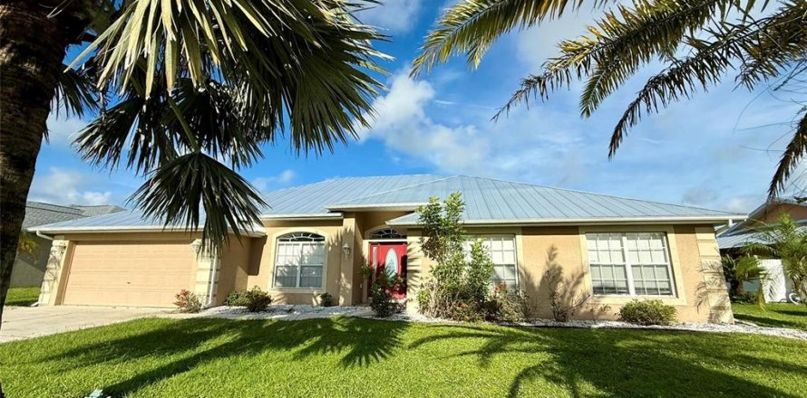 Villa ou maison à Punta Gorda, Floride 4 chambres, 279.54 m2 № 1877024