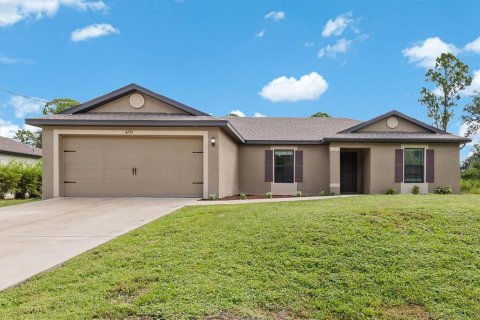 Casa en North Port, Florida 3 dormitorios, 136.01 m2 № 2289856