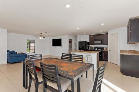 Villa ou maison à vendre à North Port, Floride: 3 chambres, 136.01 m2 № 2289856 - photo 4