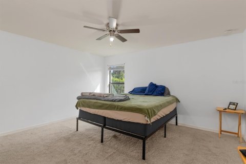 Villa ou maison à vendre à North Port, Floride: 3 chambres, 136.01 m2 № 2289856 - photo 12