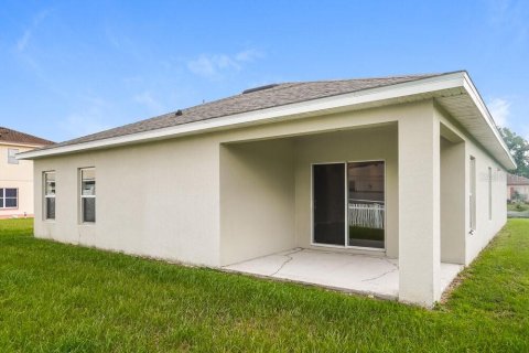 Villa ou maison à louer à Poinciana, Floride: 4 chambres, 157.84 m2 № 2345583 - photo 16