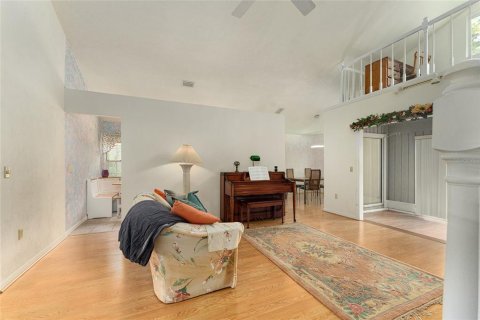 House in Gainesville, Florida 2 bedrooms, 102.47 sq.m. № 2393955 - photo 11