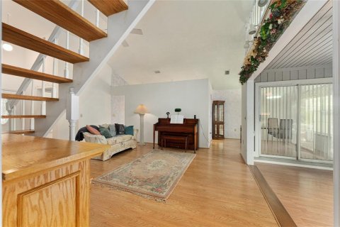 House in Gainesville, Florida 2 bedrooms, 102.47 sq.m. № 2393955 - photo 13