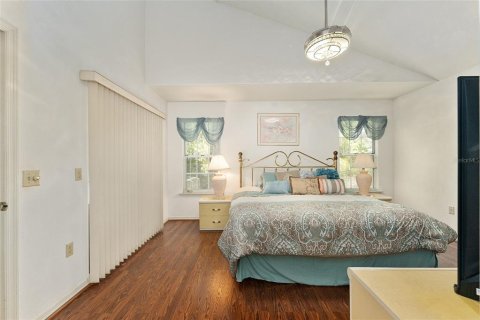 House in Gainesville, Florida 2 bedrooms, 102.47 sq.m. № 2393955 - photo 28