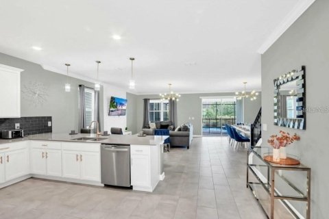 Villa ou maison à vendre à Kissimmee, Floride: 8 chambres, 398.46 m2 № 2324057 - photo 4