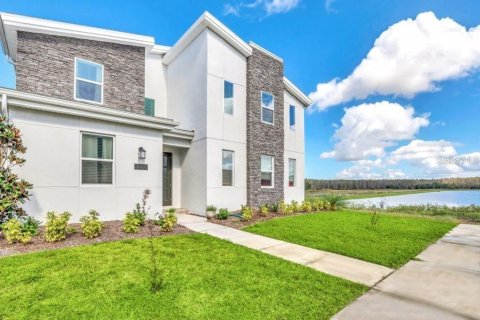 Villa ou maison à Kissimmee, Floride 8 chambres, 398.46 m2 № 2324057
