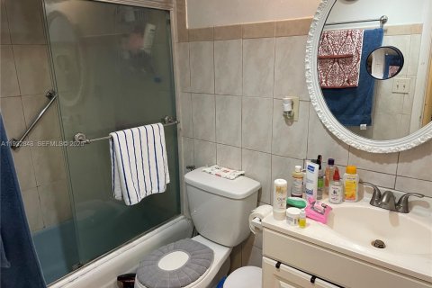 Copropriété à vendre à Miami, Floride: 1 chambre, 76.46 m2 № 1991680 - photo 7