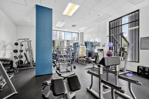 Condominio en venta en Sunny Isles Beach, Florida, 1 dormitorio, 92.07 m2 № 1938625 - foto 23