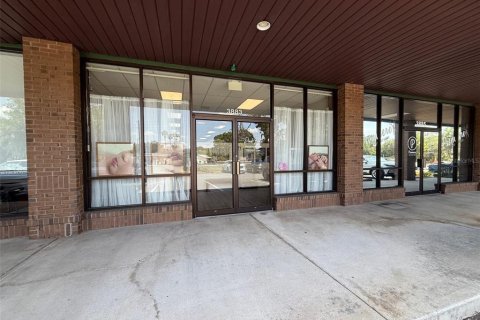 Immobilier commercial à louer à Ocala, Floride № 1773401 - photo 2