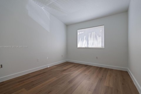 Купить кондоминиум в Хомстед, Флорида 3 спальни, 109.25м2, № 2005619 - фото 12