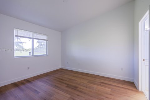 Купить кондоминиум в Хомстед, Флорида 3 спальни, 109.25м2, № 2005619 - фото 7