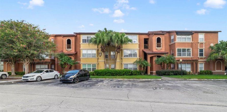 Condo in Orlando, Florida, 1 bedroom № 1869190