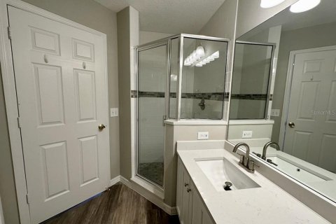 Снять в аренду таунхаус в Тампа, Флорида 3 комнаты, 93.65м2, № 1735302 - фото 17