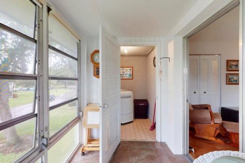 Condo in Port St. Lucie, Florida, 1 bedroom  № 2175922 - photo 30