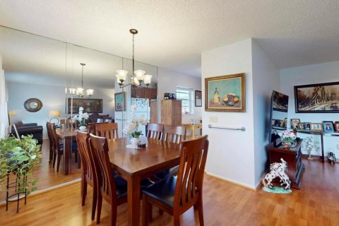 Condo in Port St. Lucie, Florida, 1 bedroom  № 2175922 - photo 13