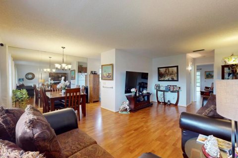 Condo in Port St. Lucie, Florida, 1 bedroom  № 2175922 - photo 12
