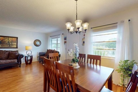 Condo in Port St. Lucie, Florida, 1 bedroom  № 2175922 - photo 14
