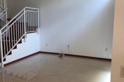 Купить кондоминиум в Майами, Флорида 1 спальня, 69.68м2, № 1984456 - фото 14