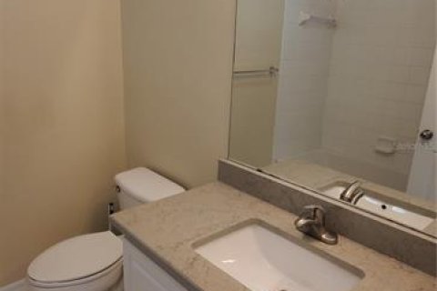 Touwnhouse à louer à Sarasota, Floride: 2 chambres, 115.76 m2 № 1913880 - photo 10