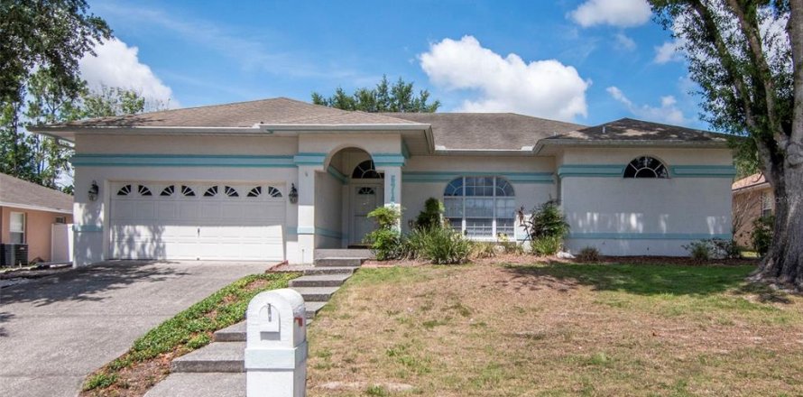 Villa ou maison à Lakeland, Floride 4 chambres, 219.71 m2 № 2222431