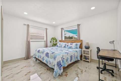 Casa en venta en Clearwater, Florida, 3 dormitorios, 93.37 m2 № 1919108 - foto 13