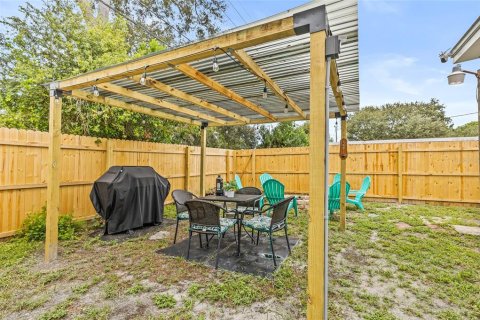Casa en venta en Clearwater, Florida, 3 dormitorios, 93.37 m2 № 1919108 - foto 11