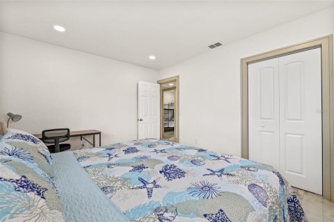 Casa en venta en Clearwater, Florida, 3 dormitorios, 93.37 m2 № 1919108 - foto 15