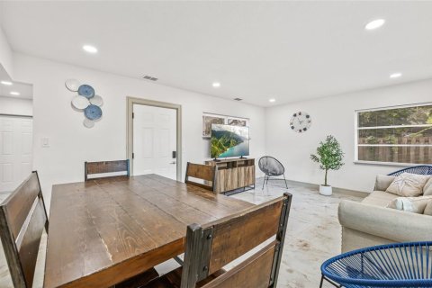 Casa en venta en Clearwater, Florida, 3 dormitorios, 93.37 m2 № 1919108 - foto 24