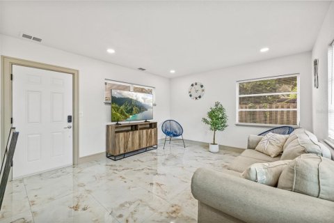 Casa en venta en Clearwater, Florida, 3 dormitorios, 93.37 m2 № 1919108 - foto 25