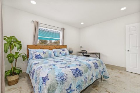 Casa en venta en Clearwater, Florida, 3 dormitorios, 93.37 m2 № 1919108 - foto 14